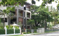 Exterior View of Seapoint on Trinity