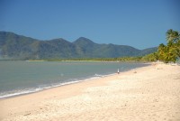 Holloways Beach