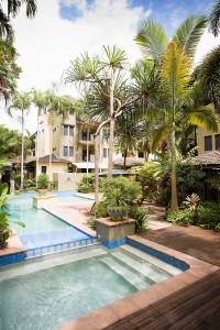 Large Swimming Pool with Heated Spa