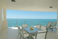 Outdoor Dining with Breathtaking View of the Coral Sea