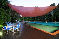 Oasis Pool