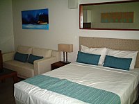 Queen Bed in Main Bedroom