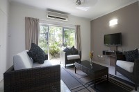 Rendezvous Reef Resort Deluxe Villa Living Area