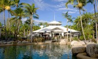 Rendezvous Reef Resort Port Douglas Swish Restaurant and Bar and Lagoon