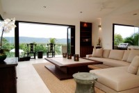 Spacious Living Area Spacious Living Area