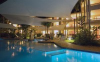 Sails over the pool keep you cool in summer Sails over the pool keep you cool in summer