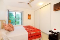 Queen size Bedrooms Queen size Bedrooms