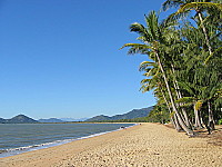 Palm Cove Beach