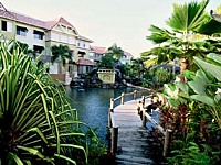 The Lakes Resort Lagoon The Lakes Resort Lagoon