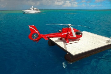 Cairns Attractions - Helicopter & Reef Combo Scenic Flight  Cairns Attractions - Helicopter & Reef Combo Scenic Flight