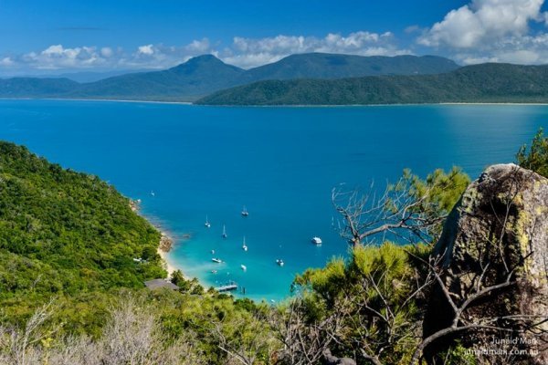 Fitzroy Island Resort - Self guided walks to the Lighthouse for stunning views