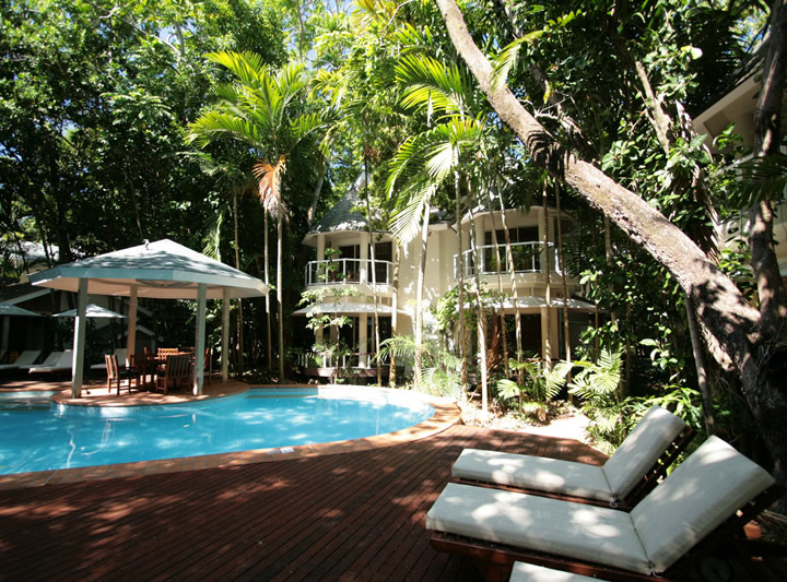 Green Island Private Resort Pool
