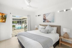 Master King Bedroom - Trinity Beach Villa | Cairns Beaches Accommodation Master King Bedroom - Trinity Beach Villa | Cairns Beaches Accommodation