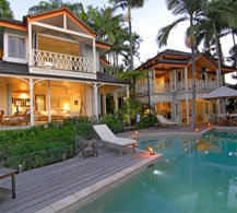 Port Douglas Accommodation Luxury Holiday Homes Resorts and Holiday Apartments by Cairns Holiday Specialists