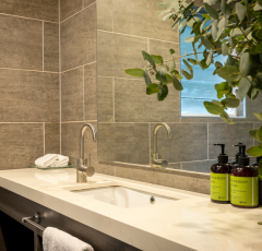 Rainforest Hideaway Bathroom Rainforest Hideaway Bathroom