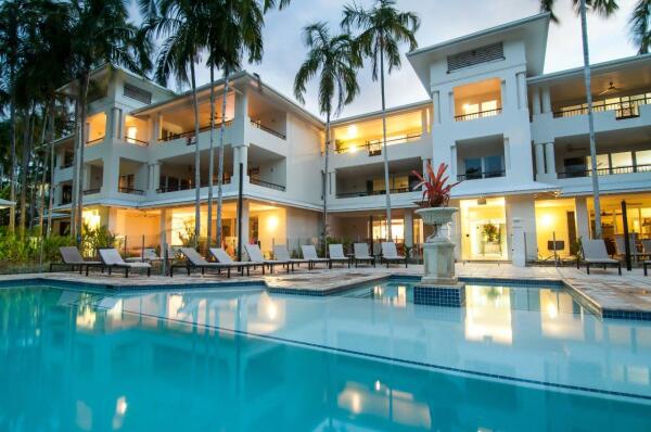 Accommodation Port Douglas | Luxury Beachfront Apartments | Port Douglas Accommodation Deals