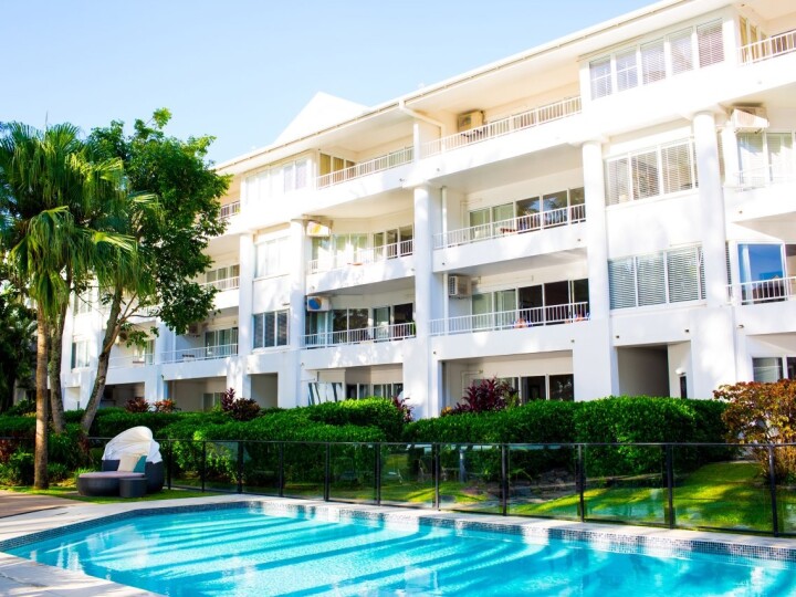Beachfront Adult Only Swimming Pool - Alamanda Palm Cove by Lancemore