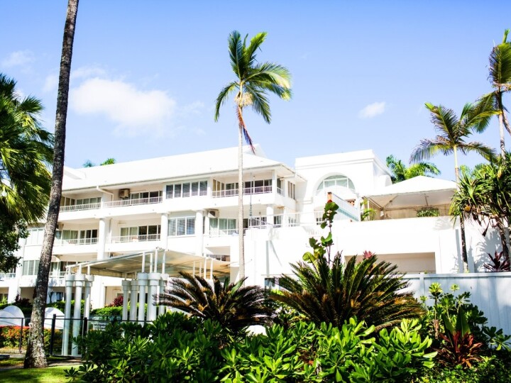 Palm Cove Beachfront Accommodation - Alamanda Palm Cove by Lancemore