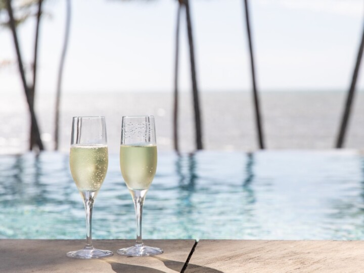 Day Spa overlooking the Ocean - Alamanda Palm Cove by Lancemore