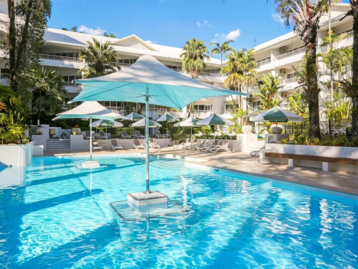  Main Resort Swimming Pool - Alamanda Palm Cove by Lancemore