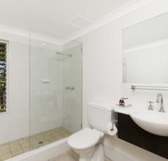 Bathroom - Reef Retreat Palm Cove Accommodation