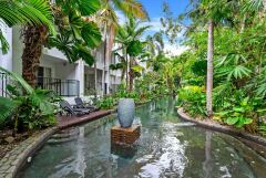 Beach Club Rainforest Pool