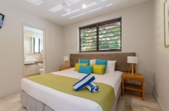 Bedroom 3 - King Bed with Ensuite | Port Douglas Accommodation