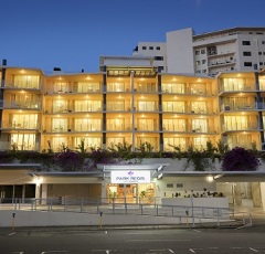 Cairns Holiday Apartments & Hotel Accommodation | Park Regis Cairns