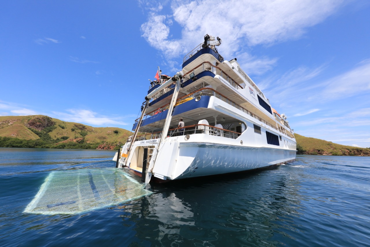 Great Barrier Reef Cruise Ships Small Luxury Cruise Ship Tour 7 Nights