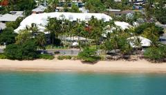 Enjoy beachfront location at Coral Sands Resort Trinity Beach