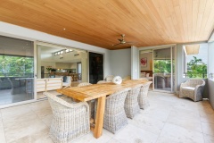 Port Douglas Holiday Home - Enjoy the tropical lifestyle on the holiday homes balcony with views over Port Douglas