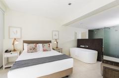 Four Bedroom Penthouse Master Bedroom - Peppers Blue on Blue Resort - Magnetic Island