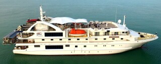 Great Barrier Reef Cruises - 7 Day Cruise Only 72 Passengers