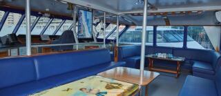 Great Barrier Reef Tours Cairns - Captains Club Wheelhouse