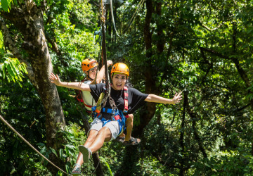 Happy Kids Ziplining in the Forest - Daintree Cape Tribulation Ziplining Tour