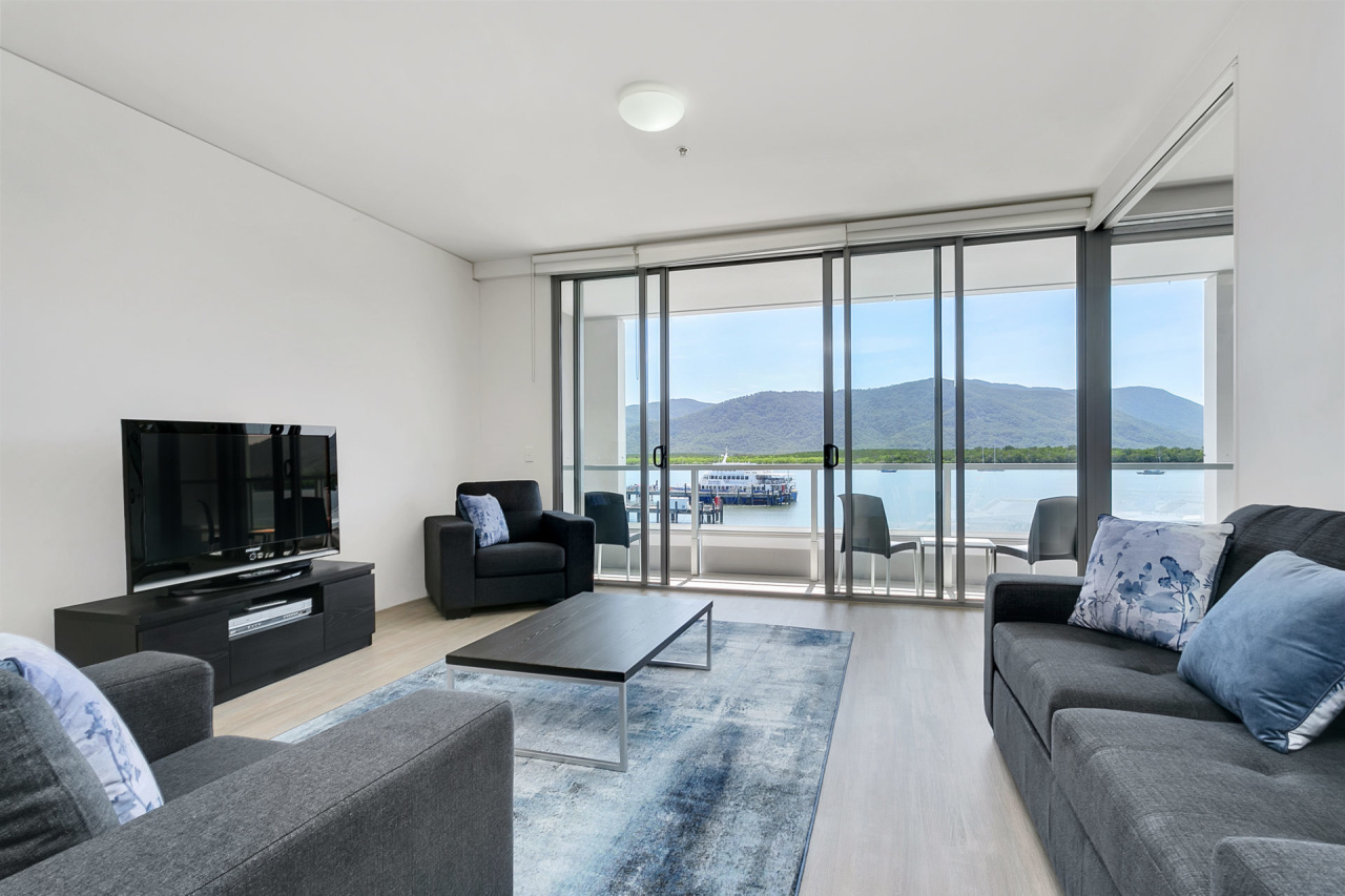 Cairns Private Apartment in Cairns Harbour Lights Complex Cairns Holiday