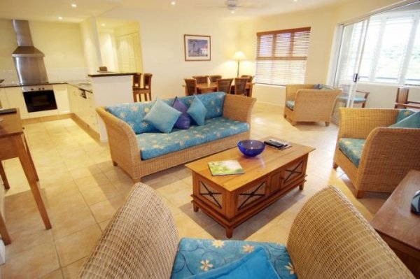Port Douglas Accommodation Holiday Apartment 2 Free Nights -
