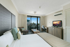 Hotel Room - Mantra Esplanade Cairns