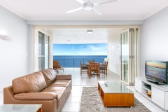 Lounge - Ocean View apartments Trinity Beach