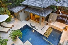 Luxurious open plan tropical villa