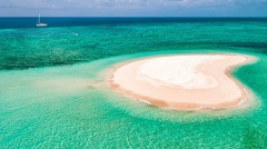 Luxury Reef Trip Port Douglas - Mackay Sand Cay
