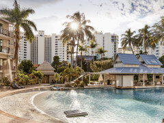  Novotel Oasis Resort Cairns