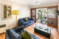 One Bedroom Poolview Suite | Palm Cove Accommodation