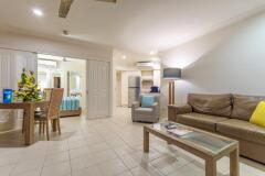 One Bedroom Premier Lounge - Port Douglas Adult Only Apartments