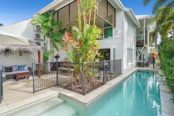 Palm Cove Accommodation Holiday Home | Cairns Beaches Holiday Houses