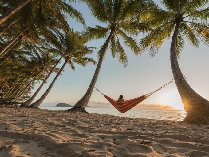 Palm Cove Great Location