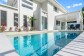 Palm Cove Holiday Home Swimming Pool