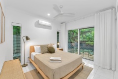 Queen Bedroom | Palm Cove Holiday House SCA
