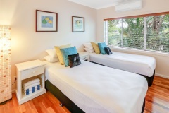 Palm Cove Private Apartments Alamanda Tulip 3rd King Split Bedroom