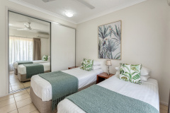 Port Douglas Central Plaza Apartment Twin Bedroom
